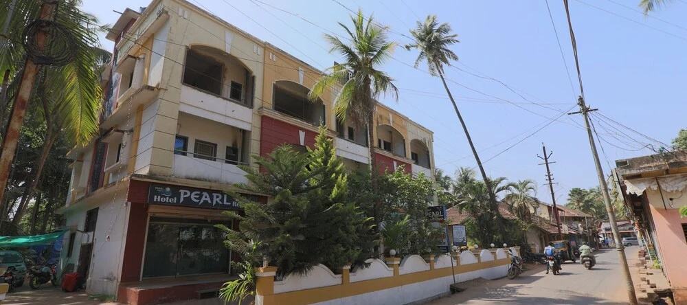 OYO 39535 Pearl Lodging, 马尔万 — 照片 1