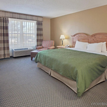 Country Inn & Suites by Radisson, Grinnell, IA, Grinnell — photo 5