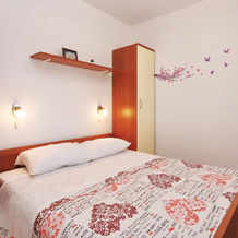 Awesome Home in Starigrad Paklenica With 1 Bedrooms, 塞利内 — 照片 3