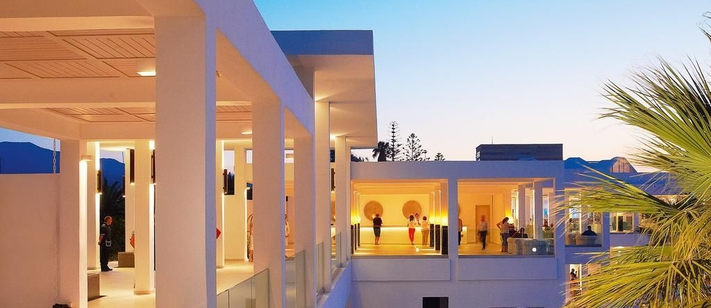 Grecotel LUXME White, 雷西姆农 — 照片 1