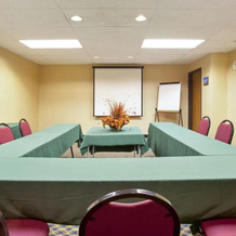 Holiday Inn Express Racine Area (I-94 At Exit 333), 斯特蒂文特 — 照片 4
