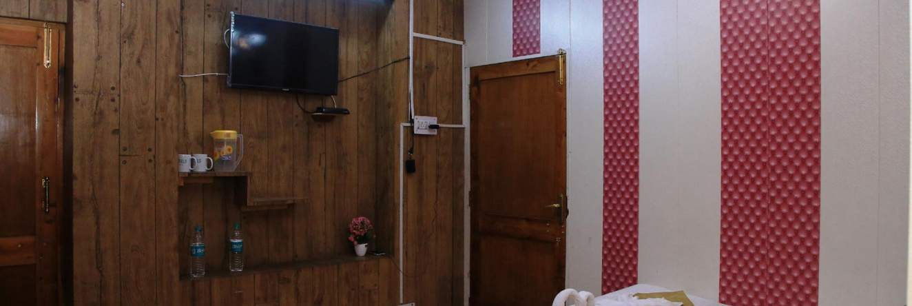 Pinewood Cottages & Spa Shimla, Shimla — photo 1