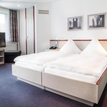 Hennedamm Hotel, Мешеде — фото 3