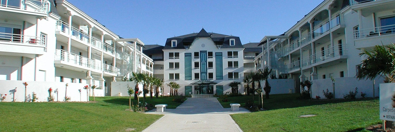 Charming apartment with dishwasher located at a golf course, 维河畔艾吉永 — 照片 1