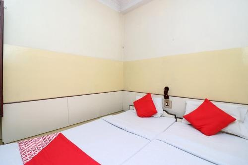 OYO 28177 Hotel Amrita, 阿桑索尔 — 照片 1