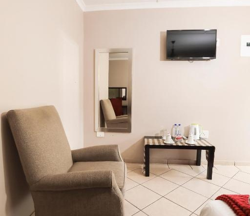 Nongoma Lodge & Inn CC, Albertinia — photo 1