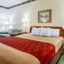 Econo Lodge Cadiz, 加的斯 — 照片 5