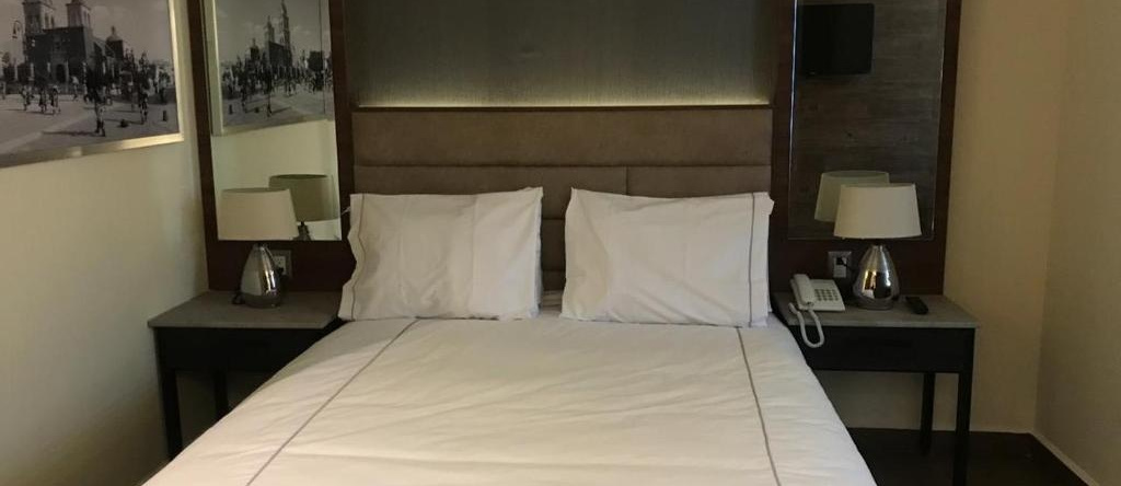 Hotel la Torre San Francisco, 圣弗朗西斯科德尔林孔 — 照片 1