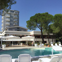 Hotel Perrozzi, 瓦斯托 — 照片 4