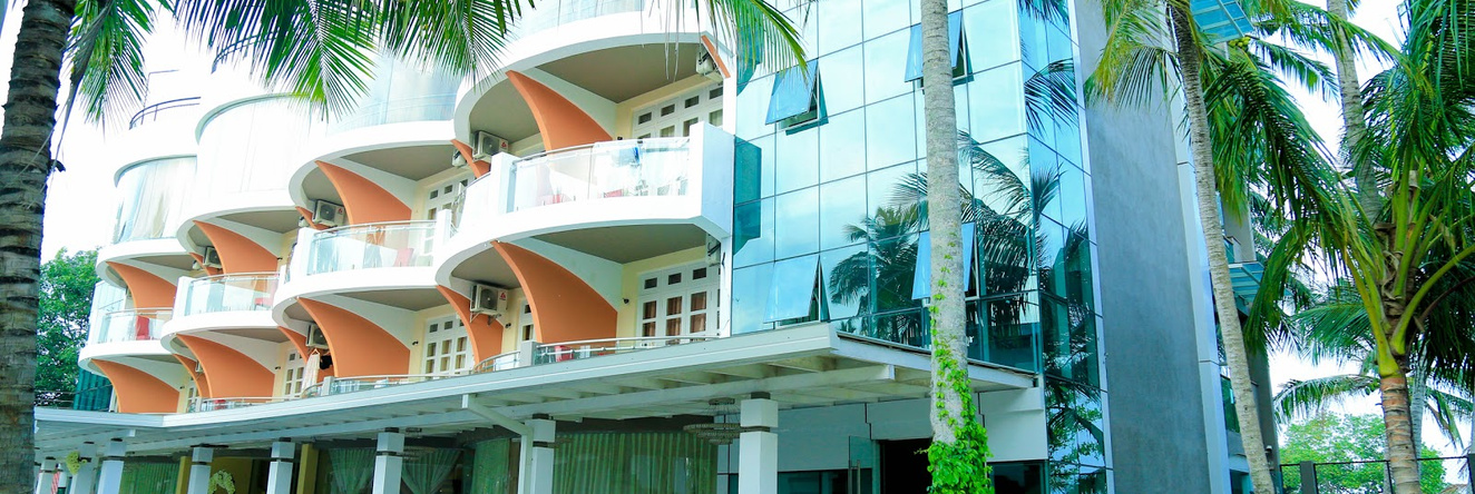 Ceylon Sea Hotel, 坦加勒 — 照片 1
