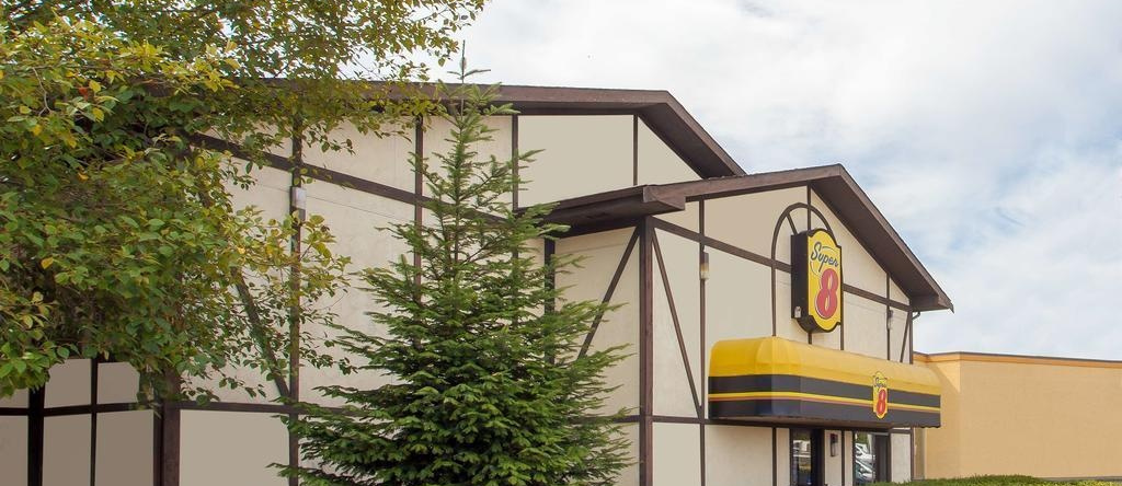 Super 8 By Wyndham Saanichton Victoria Airport, Саинджтон — фото 1