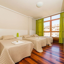 Apartamentos Rurales La Compuerta, 卡斯特罗-乌尔迪亚莱斯 — 照片 4