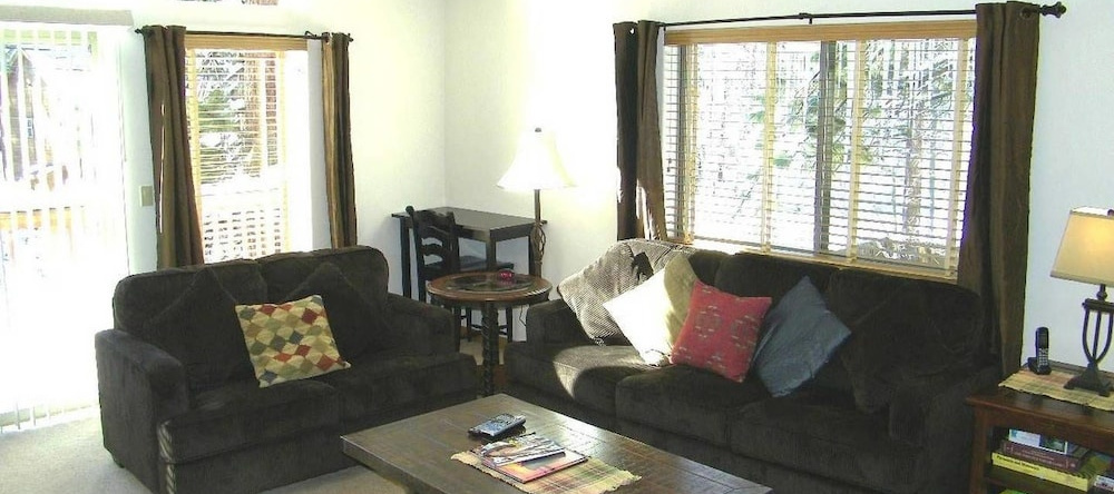 Casa Angora by Lake Tahoe Accommodations, 南太浩湖 — 照片 1