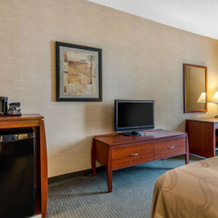 Quality Inn & Suites Benton - Draffenville, Драффенвилл — фото 3