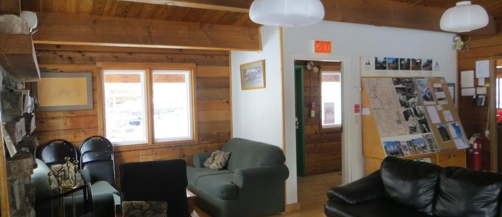 HI-Kananaskis Hostel, 卡纳纳斯基斯 — 照片 1