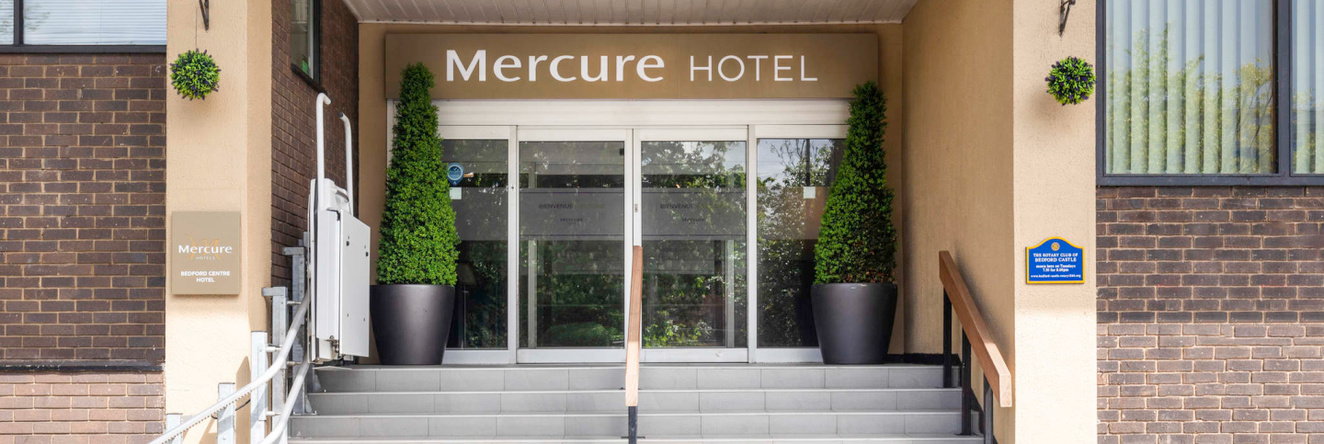 Mercure Bedford Centre Hotel (Ex Park Inn By Radisson Bedford), Бедфорд — фото 1