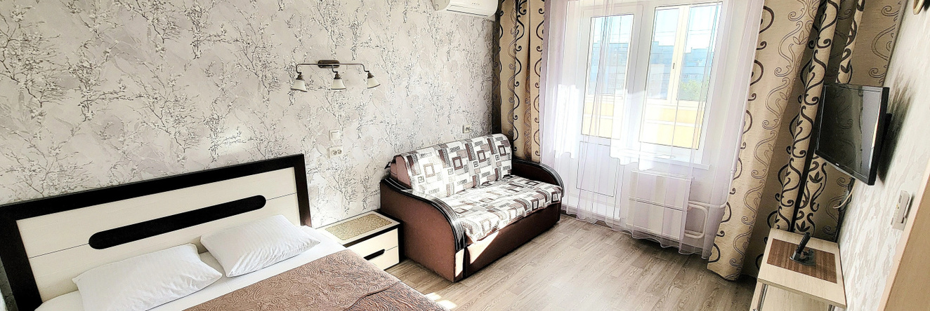 Na Ulitse Lva Yashina Flat, Tolyatti — photo 1