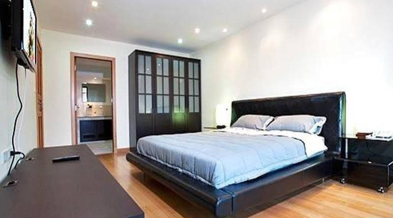 Emerald Palace - Serviced Apartment, Паттайя — фото 1