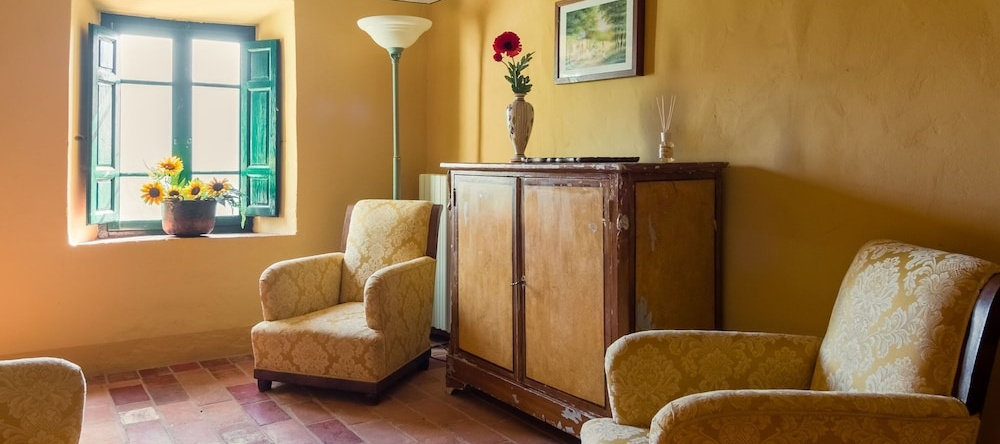Spacious Holiday Home In Marliana Italy With Private Garden, Марлиана — фото 1