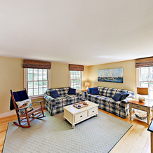 New Listing! Remodeled - Walk To Long Pond 4 Bedroom Home, 哈里奇 — 照片 3