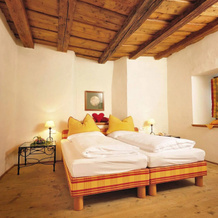 Goldener Engl, Hall In Tirol — photo 5