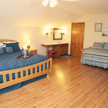 Beachfront Retreat, Douglas — photo 2