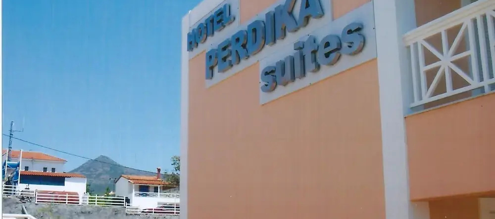 Perdika Suites, 佩尔迪卡 — 照片 1