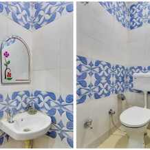 OYO 70829 Hotel Royal, 拉豪 — 照片 4