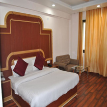 Hotel Natraj International, 帕特尼托普 — 照片 3