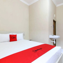 Formerly RedDoorz near Balekambang City Park, 苏拉卡尔塔 — 照片 4