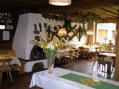 Gasthof Alpenrose und Pension Nina, 格施尼茨 — 照片 1
