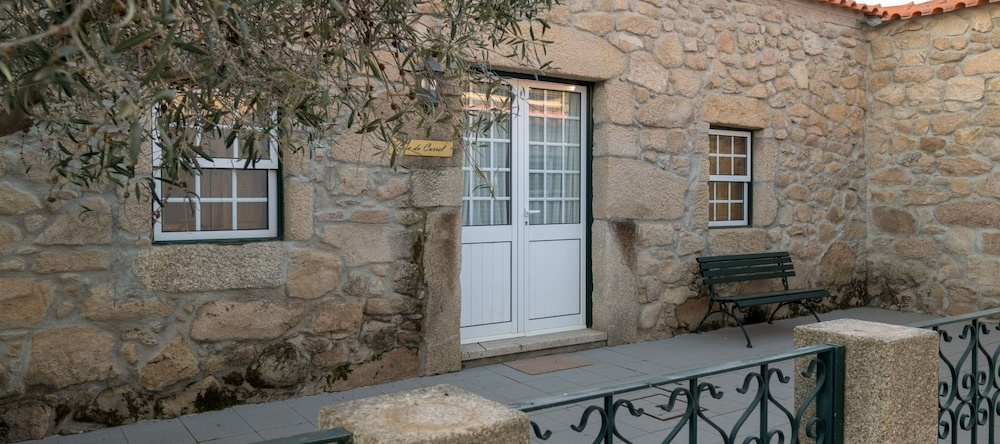 Peaceful Holiday Home In Vila Flor Portugal With Pool, Вила-Флор — фото 1