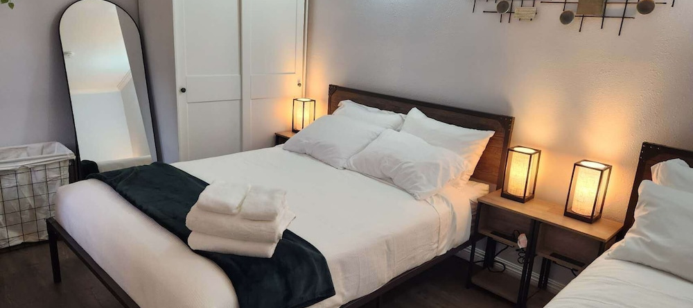 Monterey Park Retreat: Spectacular Views & Comfort, 蒙特雷帕克 — 照片 1