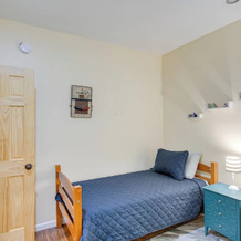 Charming Darien Hideaway w/ Porch, Near Downtown!, 达里恩 — 照片 2