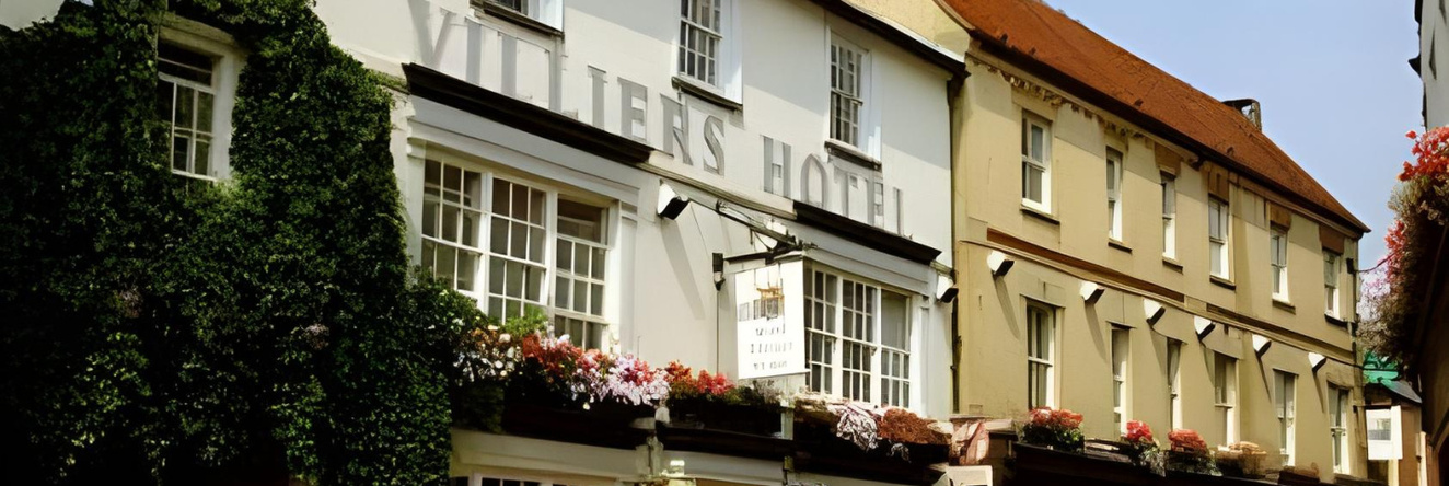 Villiers Hotel, Buckingham — photo 1