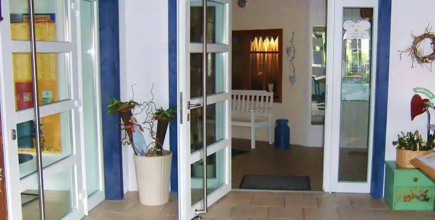 Familienhotel Landhaus Pfahlershof, Karolinenkoog — photo 1