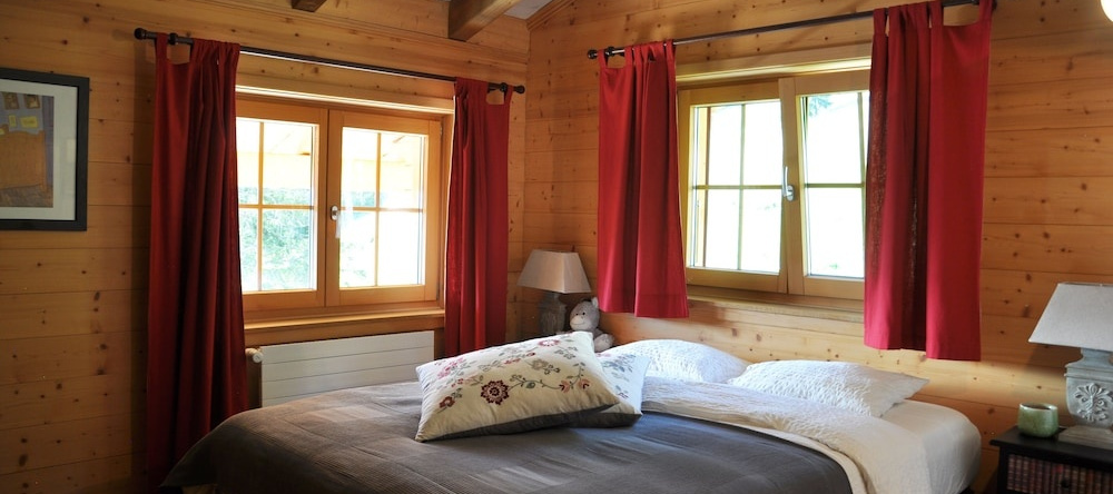 Chalet Edelweiss Stunning Glacier View, 莱迪亚布勒雷 — 照片 1
