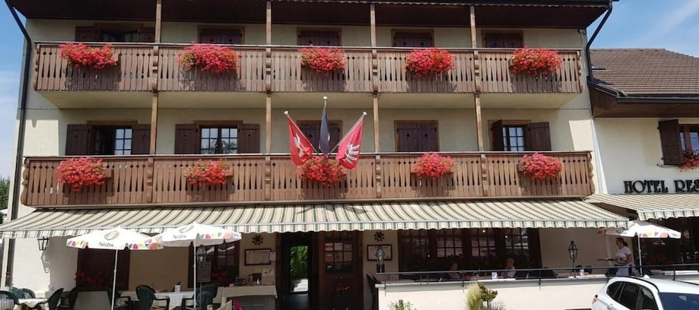 Hôtel Restaurant Le Gruyerien, 莫尔隆 — 照片 1