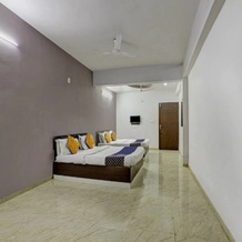 Hotel City Palace, 巴夫拉 — 照片 3