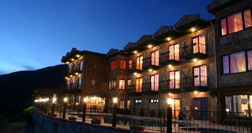 Papazlikhan Hotel, Эдремит — фото 1
