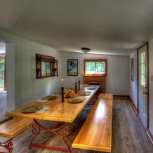 RARE FIND 6 bdrm Very Private Cottage on 10 acres Hot Tub BBQ Petfriendly, 蓝山 — 照片 4