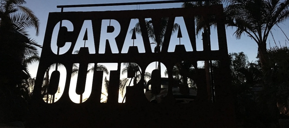 Caravan Outpost, 奥海 — 照片 1