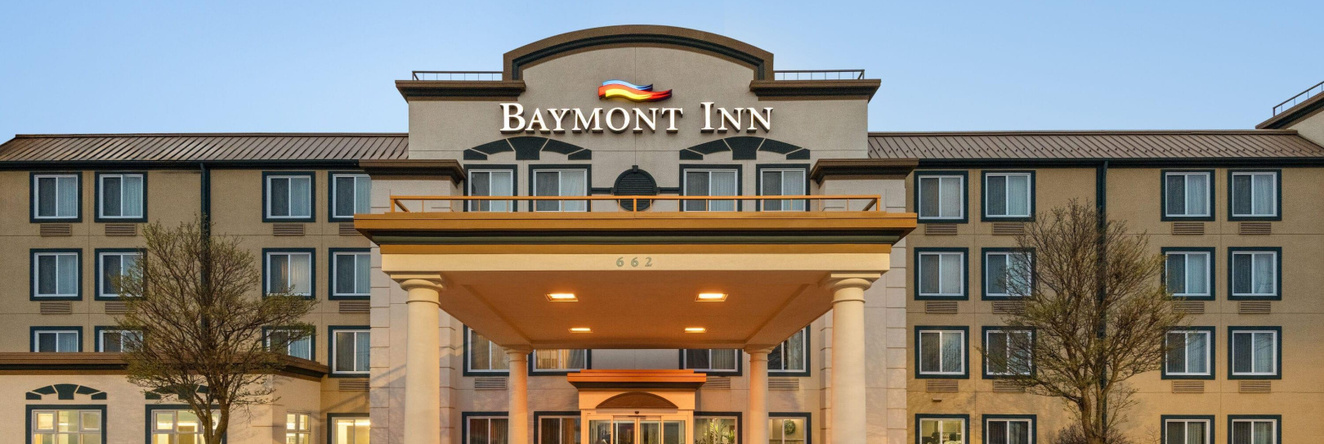 Baymont By Wyndham Rockford, Рокфорд — фото 1