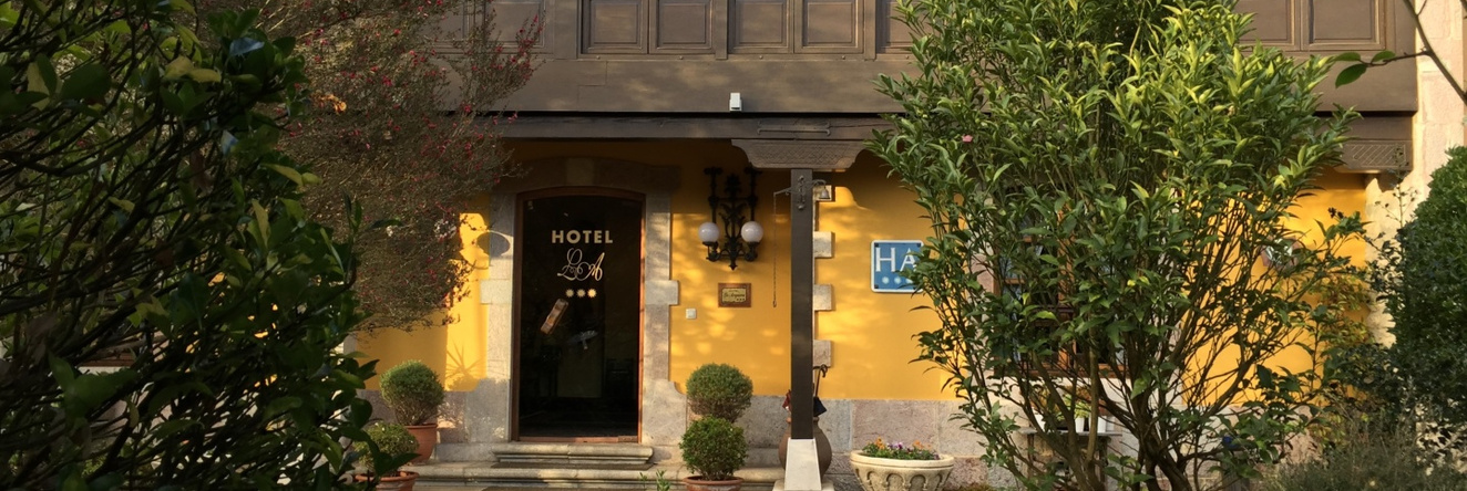 Hotel La Arquera, Льянес — фото 1