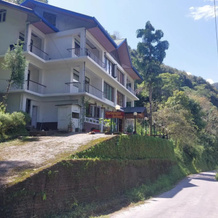 Norbulingka Retreat, 佩林 — 照片 2
