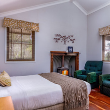 Cypress Ridge Cottages, Ballandean — photo 5