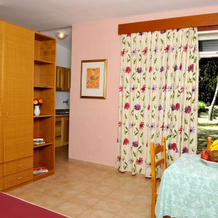 Baia Domizia Camping Village, 巴亚多米蒂亚 — 照片 5