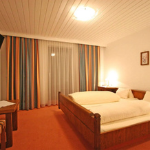 Landhotel Kreinerhof - Self Check In 24h möglich, 卢恩菲尔德 — 照片 3