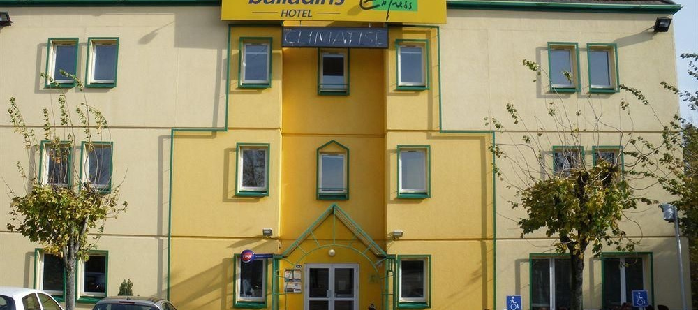 Hôtel Balladins Bourg En Bresse, Вирьа — фото 1