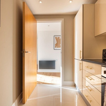 The Crystal Quarters - Modern & Bright 2Bdr Apartment, Лондон — фото 5